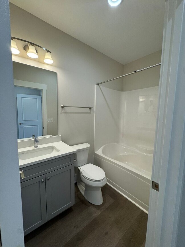 Building Photo - 115 Brawley Villas Pl