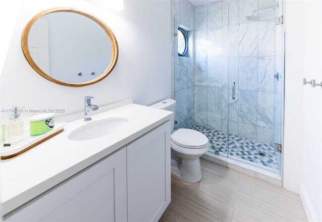 Building Photo - 21387 Marina Cove Cir