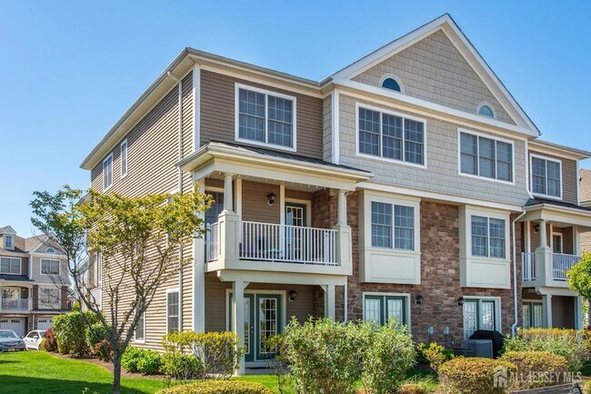 Building Photo - 32 Raritan Reach Rd