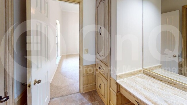 Building Photo - 3513 Diamondhead Dr