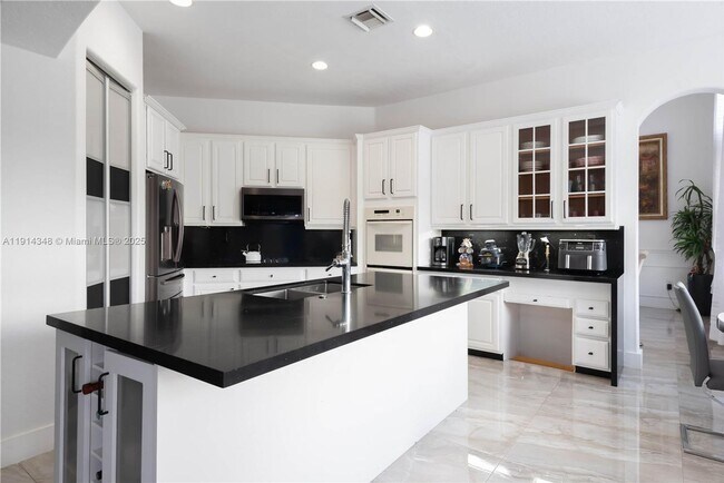 Building Photo - 19250 SW 30th St