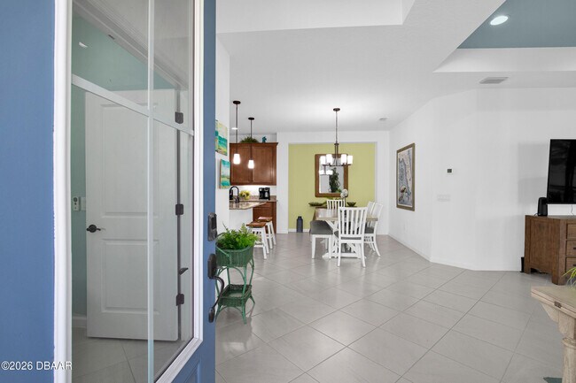 Building Photo - 233 Island Breeze Ave