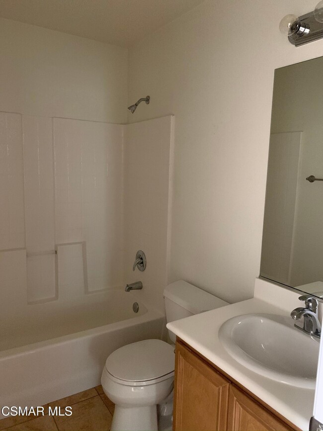 Building Photo - 4121 Paredo Way