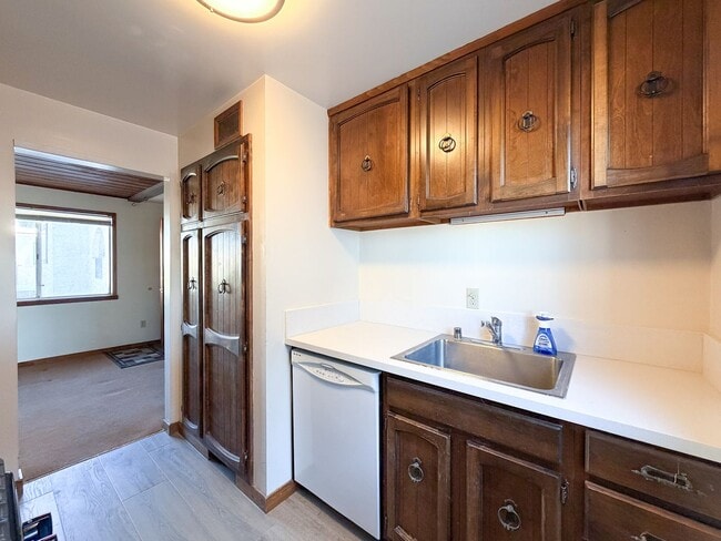 Building Photo - Incredible Value Just Steps from the Sand | 1 Bed 1 Bath Upper Unit  | Silver Strand Beach