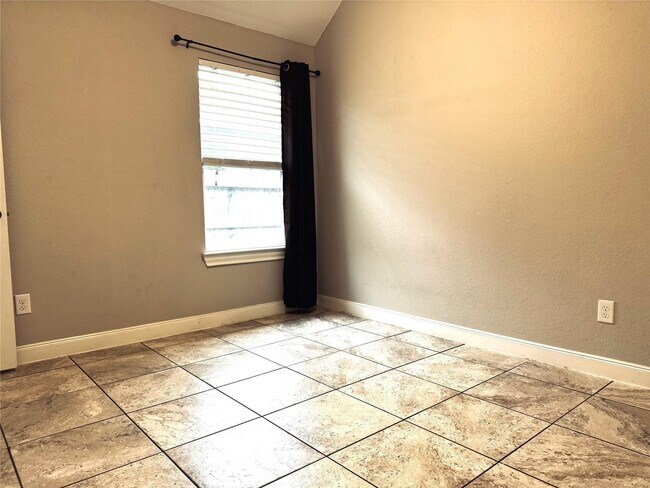 Building Photo - 20326 Granophyre Ln