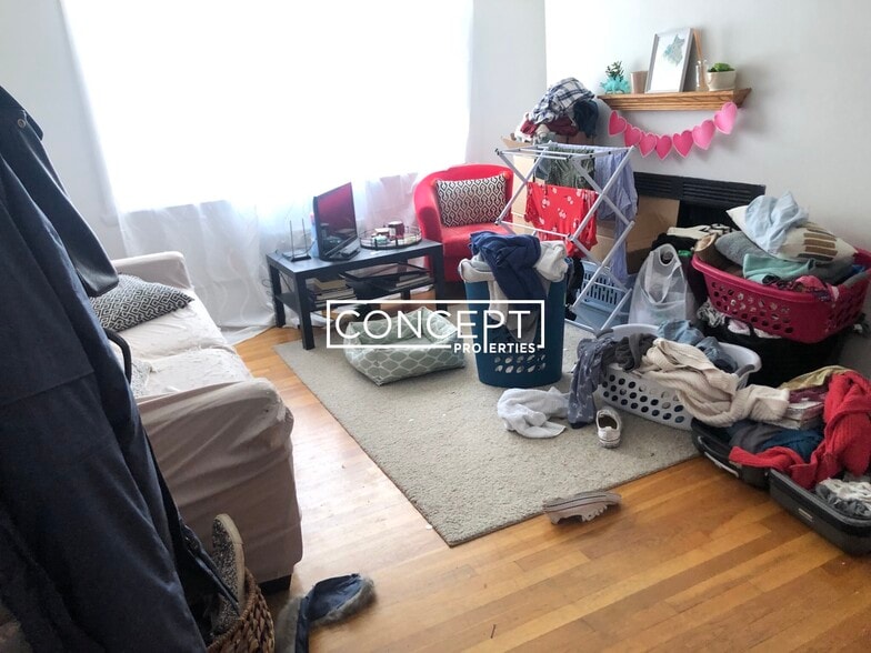 Building Photo - 50 Evergreen St