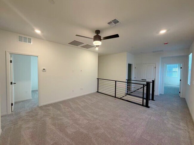 Building Photo - 519 La Vis Acrs Ln