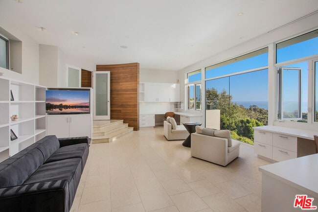 Building Photo - 27454 Winding Way