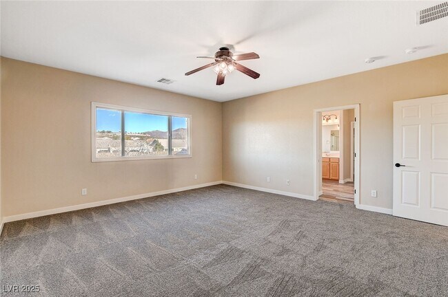 Building Photo - 2536 Sturrock Dr