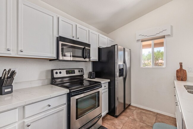 Building Photo - Inviting Home in Gated 55 Plus Community!!