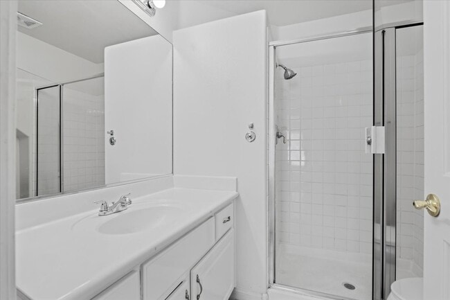 Building Photo - 8228 Fawn Brook Ct