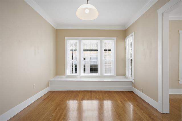 Building Photo - 1231 W Main St