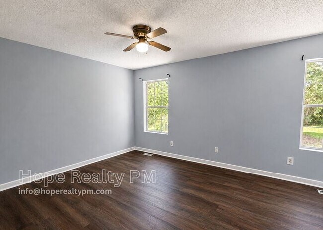 Building Photo - 3511 Silver Oak Ct