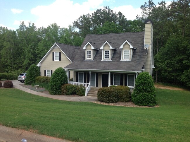 Building Photo - Great 3br House (plus Bonus Room) in East Athens!
