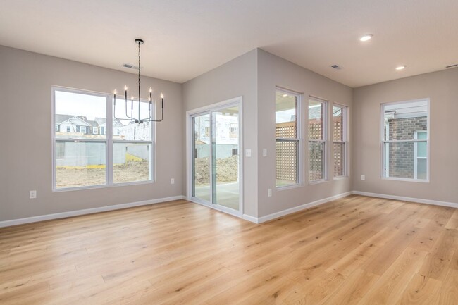 Building Photo - 5634 Callaway Dr
