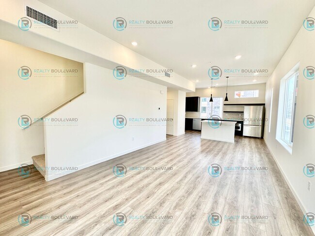 Building Photo - Modern 2 Bedroom 2Bath  Townhome with Dual Patios & Designer Finishes near Truckee River