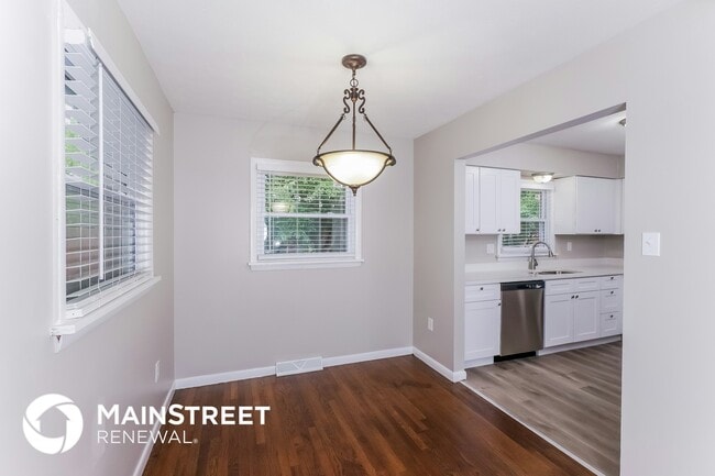 Building Photo - 1717 Birchbark Ln