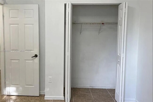 Building Photo - 13990 SW 260th St