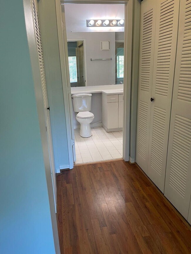 Building Photo - 510 Florida Club Blvd