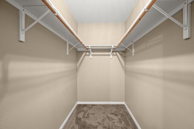 Building Photo - 6220 Perlita Dr