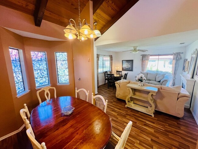 Building Photo - Inviting Gated Community Townhome—Jess Ranch 55+