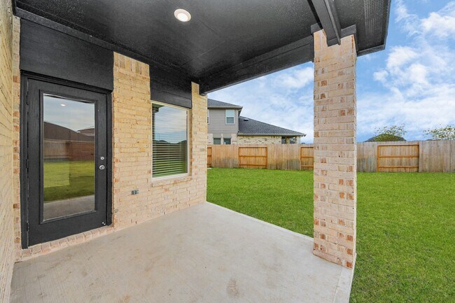 Building Photo - 6127 Ginevra Summers Dr
