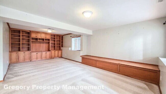 Building Photo - 821 180th St SW