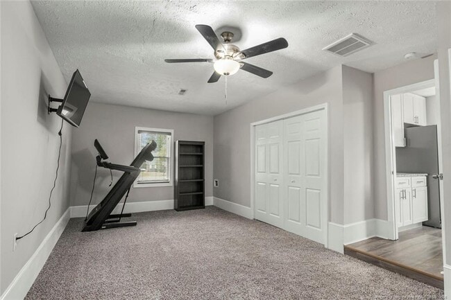 Building Photo - 106 Bluejay Ct
