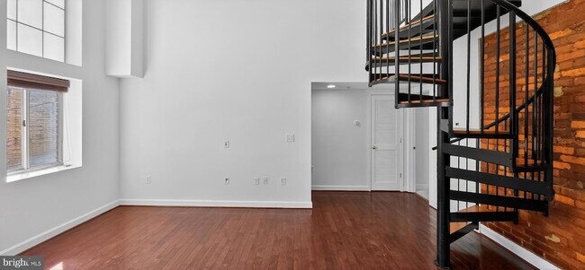 Building Photo - 5405 9th St NW