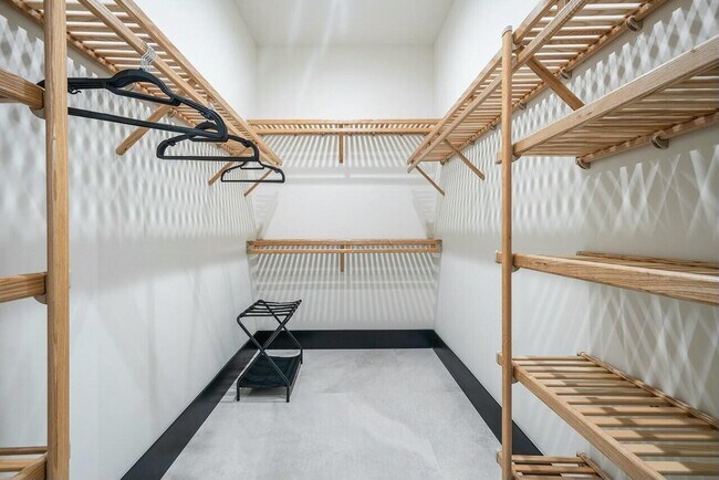 Building Photo - 13480 U.S. Rte 1