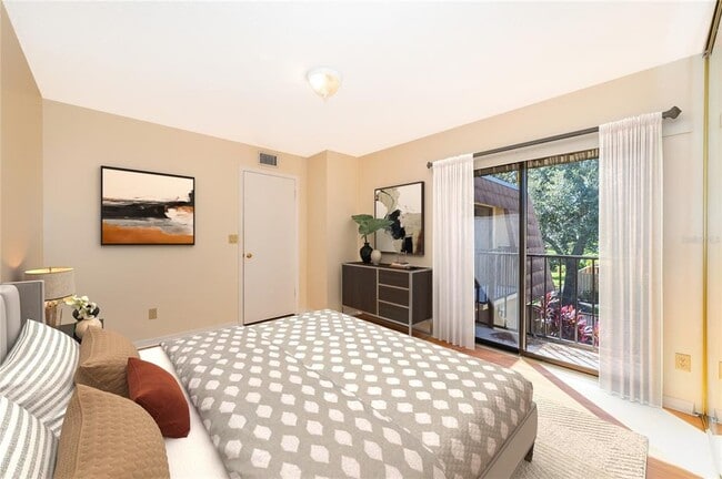 Building Photo - 5258 Coral Ct