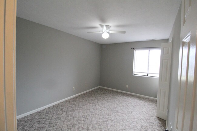Building Photo - 3 bedroom condo for rent with great sunris...