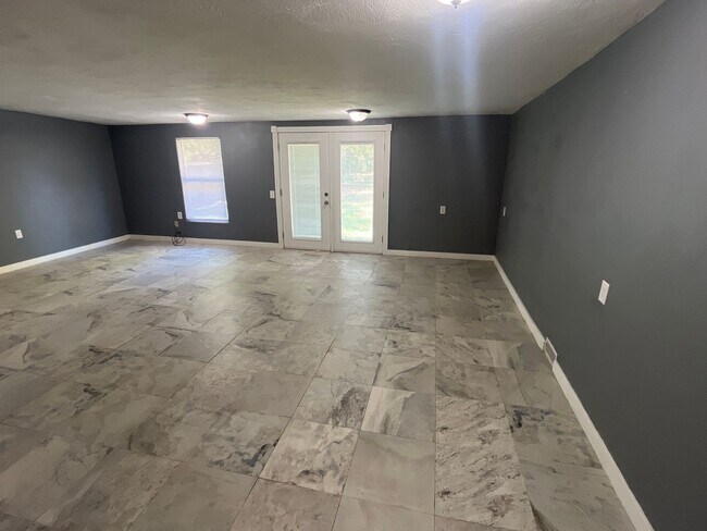 Building Photo - What a stunner, step into your new home