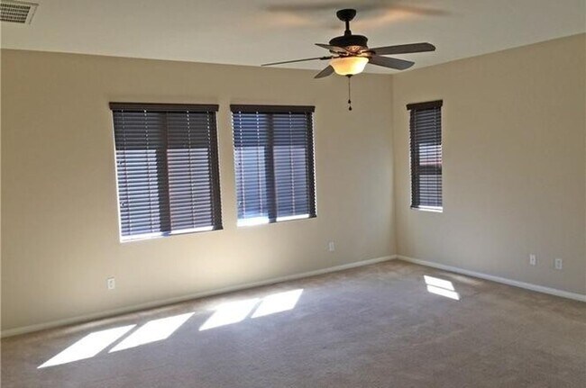 Building Photo - Beautiful 4 bedroom, 4 bathroom Menifee Home