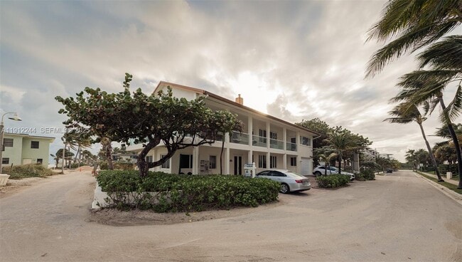 Building Photo - 302 Balboa St