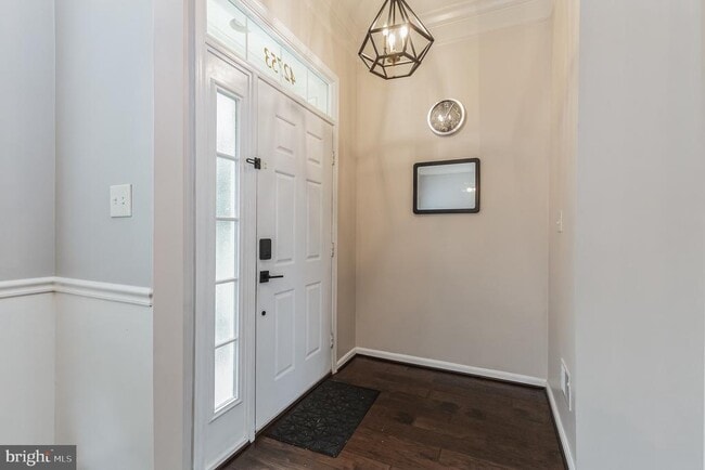 Building Photo - 42753 Stadler Ln