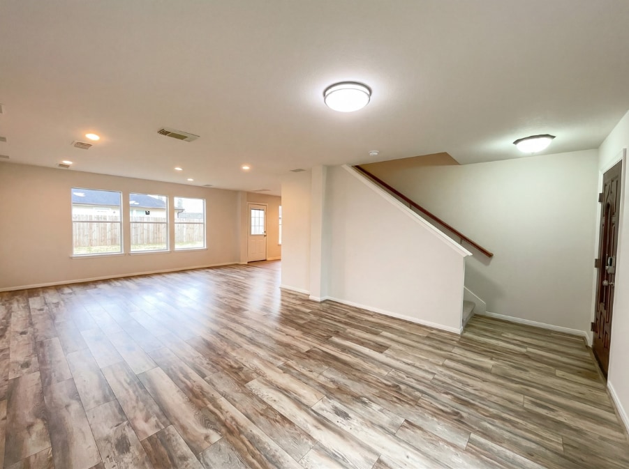 Building Photo - 1910 Tommy Ln