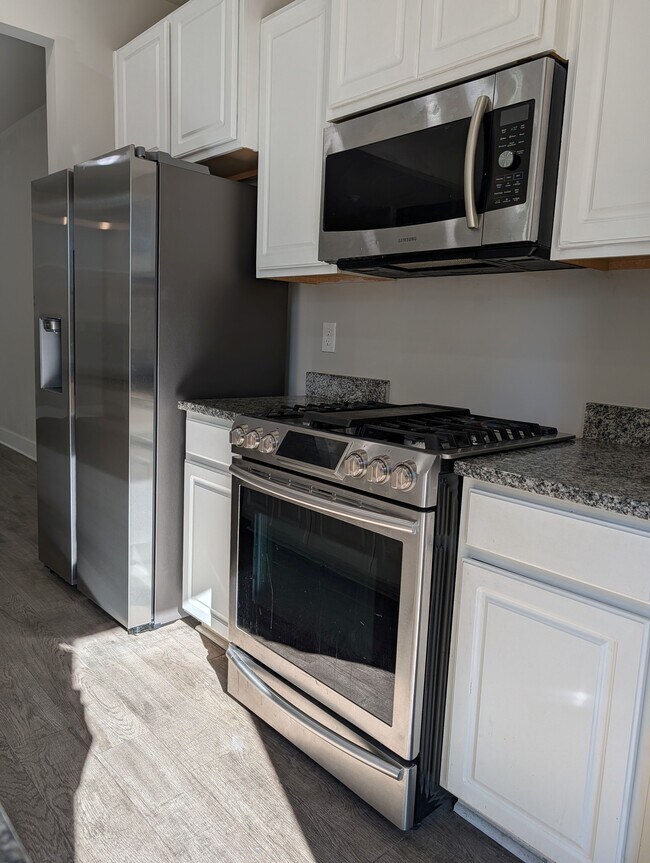 Building Photo - 222 Keaton Ct