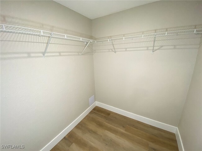 Building Photo - 4180 Looking Glass Ln