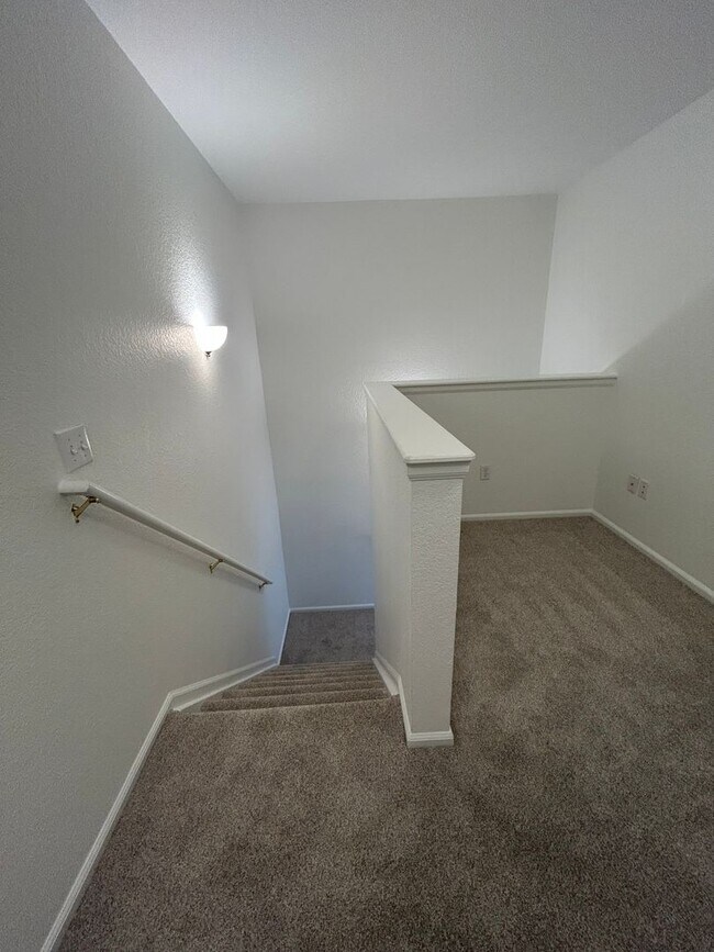 Building Photo - 4409 S Jebel Ln