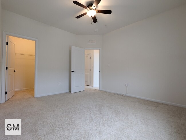 Building Photo - 5462 Stream Bank Ln