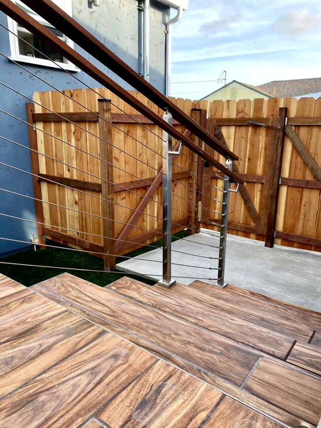 Building Photo - 4634 Alma Ave