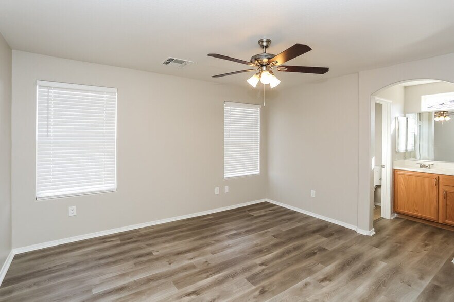 Building Photo - 9144 Spoonbill Ridge Pl