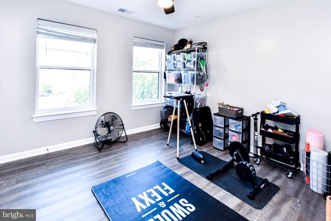 Building Photo - 5692 Stephanie Tessa Way