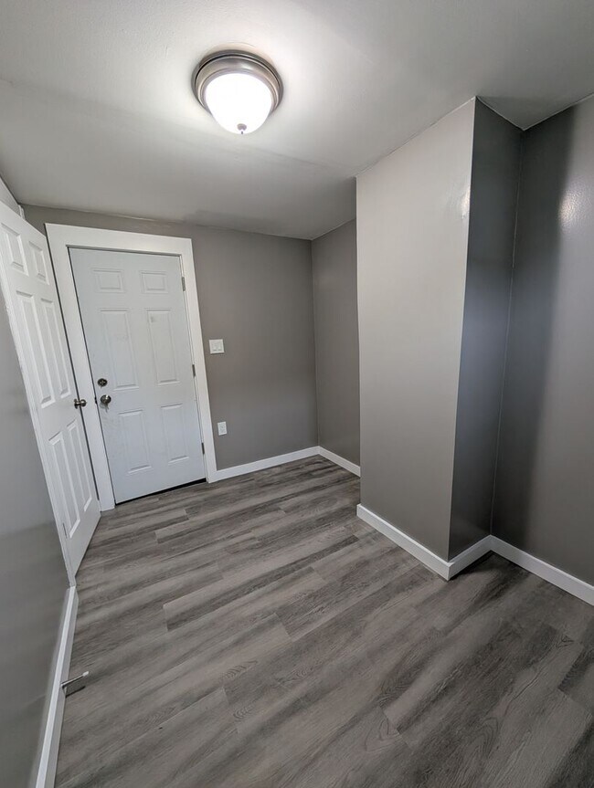 Building Photo - 47 Piedmont St