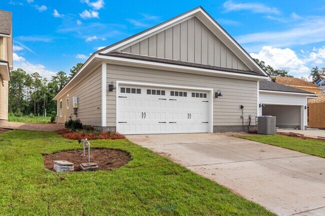 Building Photo - 515 Bienville Pl