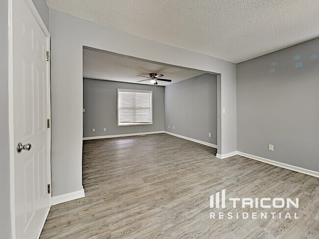 Building Photo - 207 Gun Range Rd
