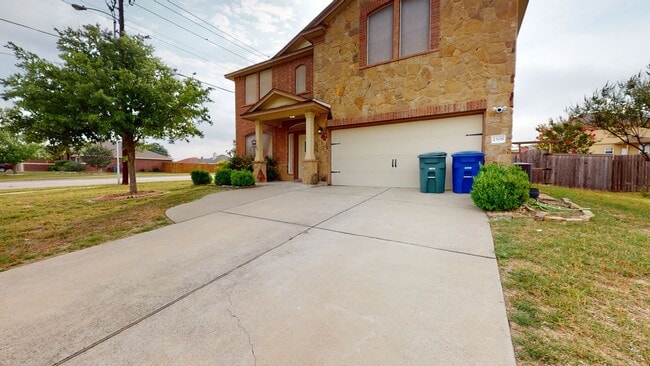 Building Photo - REDUCED RENT NOW $2,095!!!! CORNER LOT HOME IN COVE BY FORT HOOD!!!