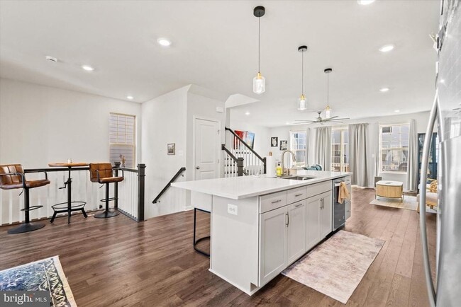 Building Photo - 9354 Barnes Lp