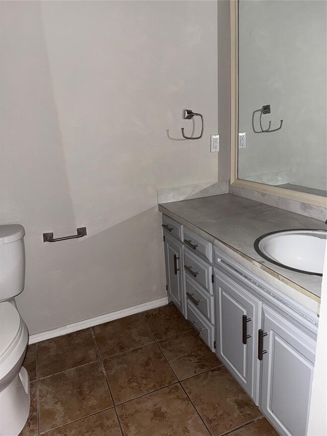 Building Photo - 1137 NW 104th St